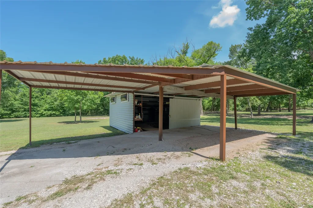155 Lonesome Dove Drive Sherman TX 75090