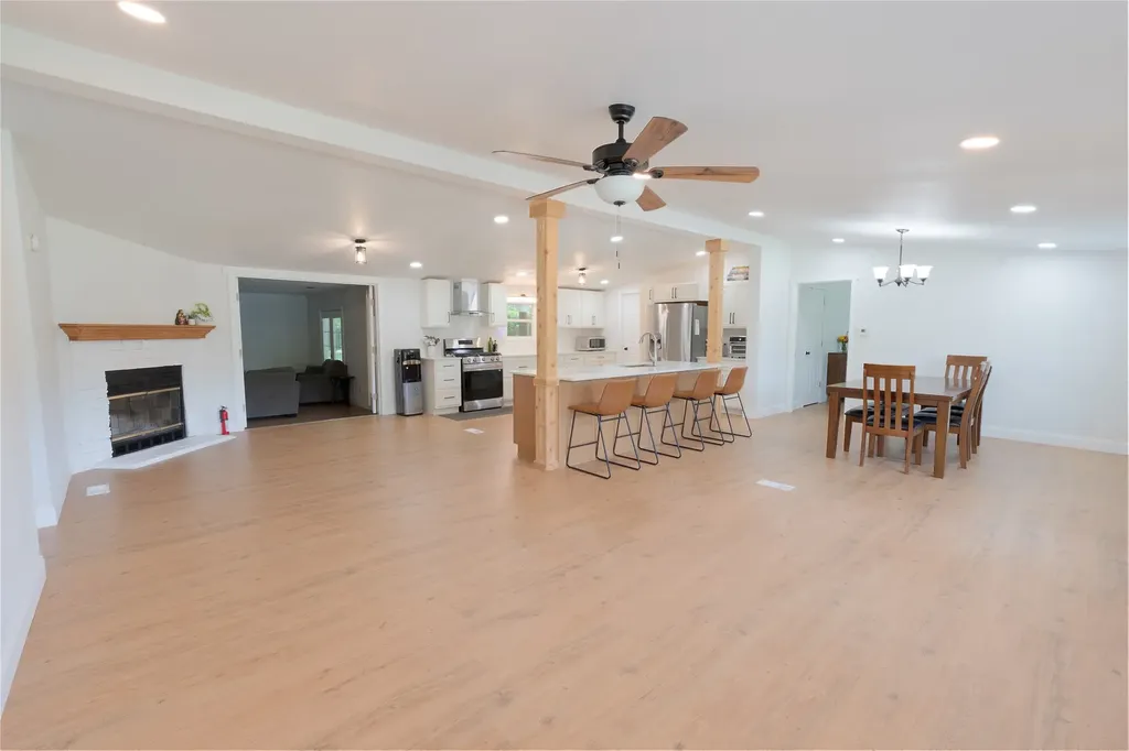 155 Lonesome Dove Drive Sherman TX 75090