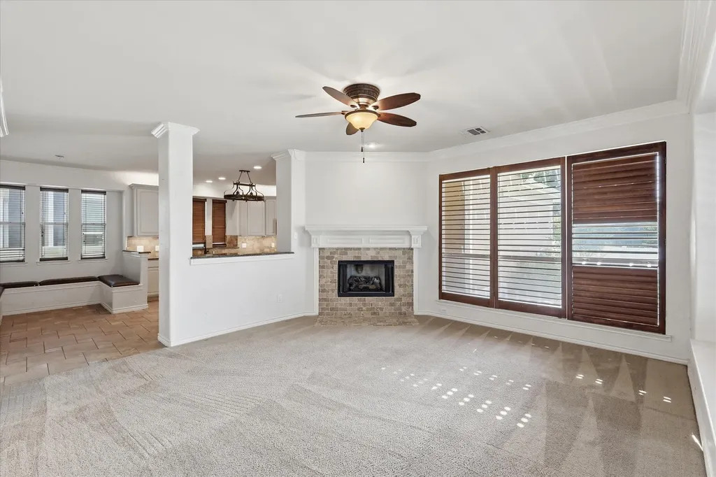 1418 Sea Pines Drive Savannah TX 76227
