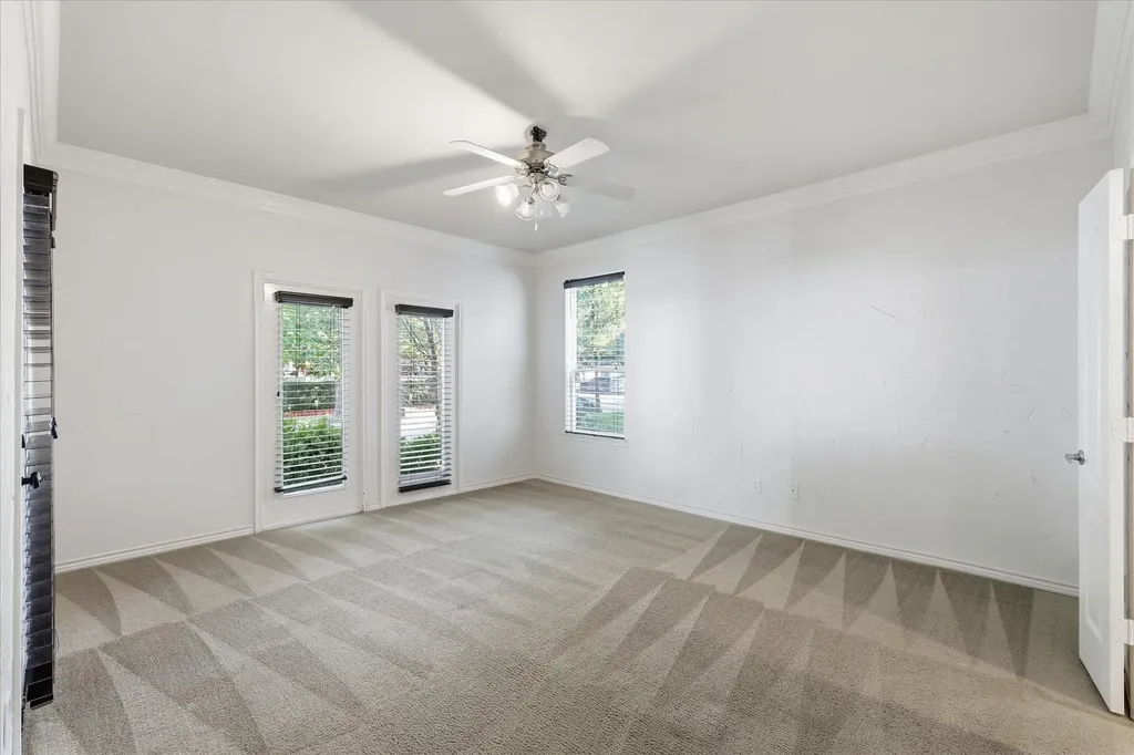 1418 Sea Pines Drive Savannah TX 76227