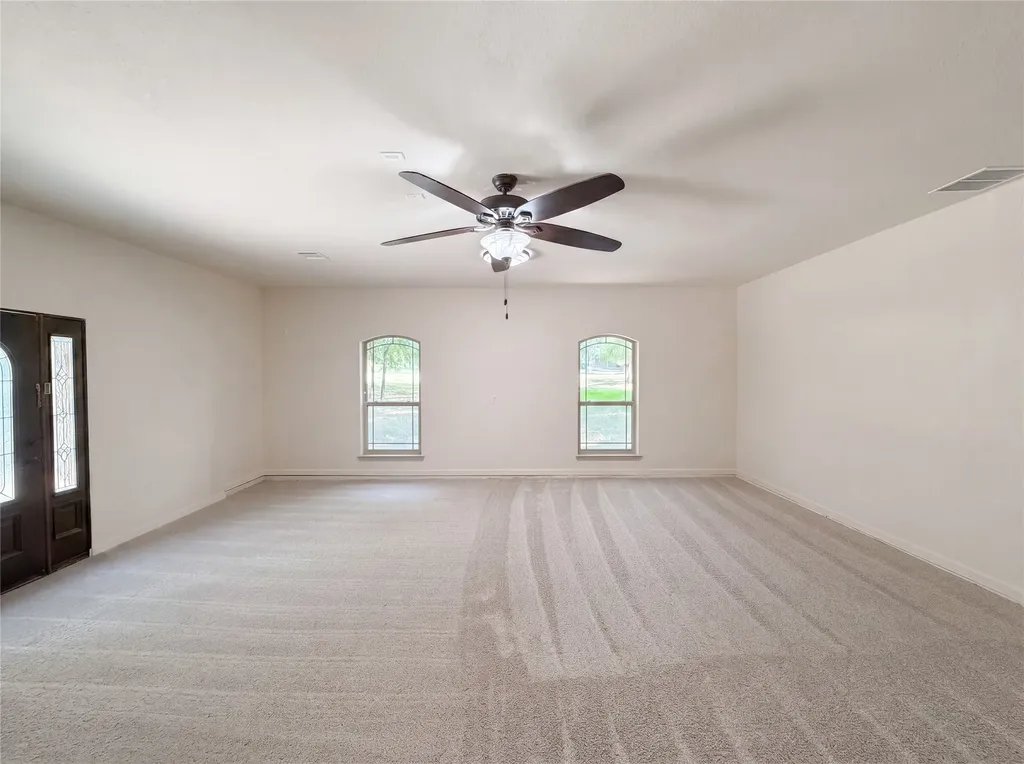 121 Rey Del Mar Circle Weatherford TX 76085