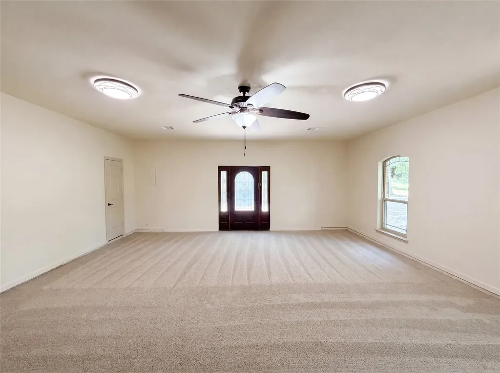 121 Rey Del Mar Circle Weatherford TX 76085