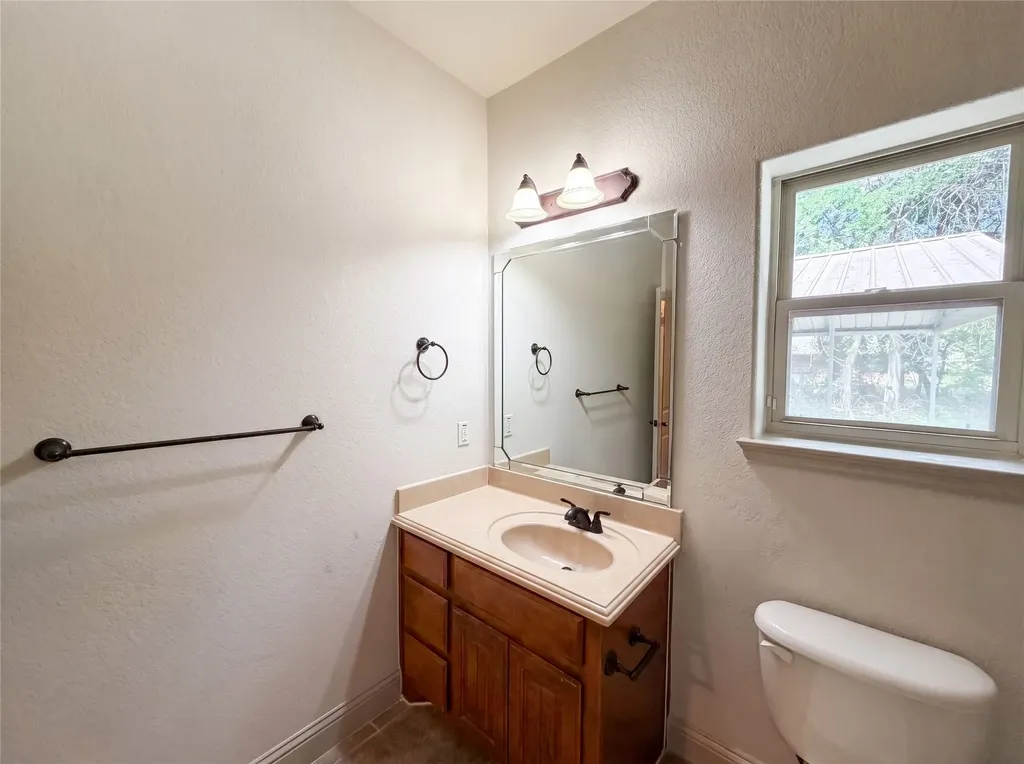 121 Rey Del Mar Circle Weatherford TX 76085
