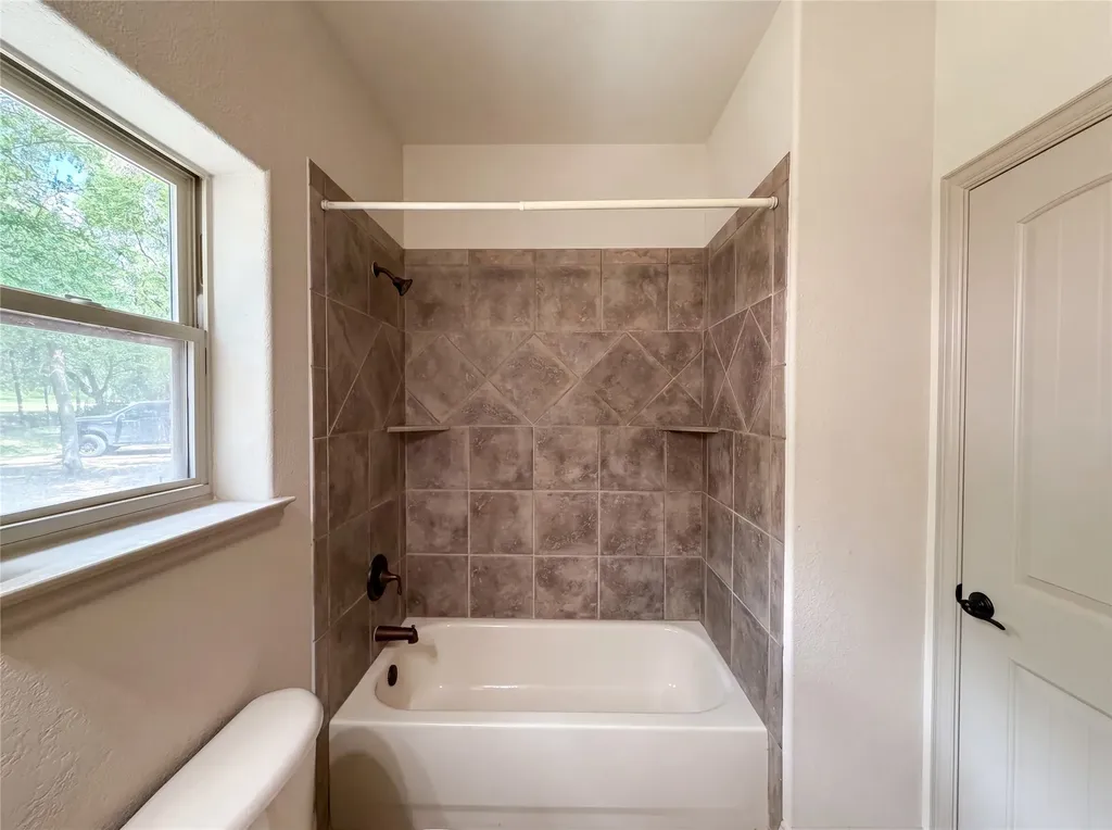 121 Rey Del Mar Circle Weatherford TX 76085