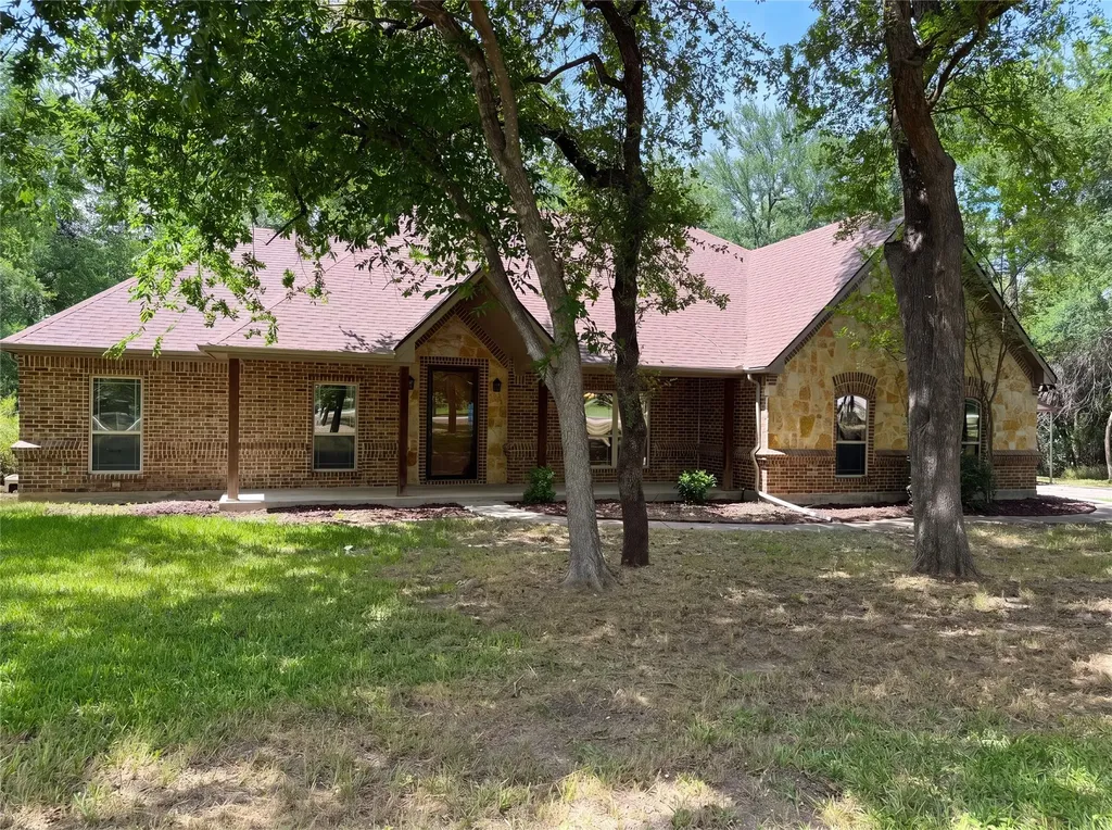 121 Rey Del Mar Circle Weatherford TX 76085