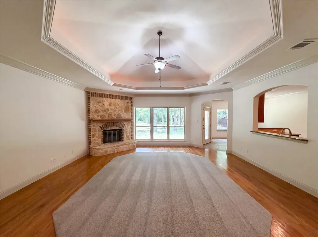 121 Rey Del Mar Circle Weatherford TX 76085