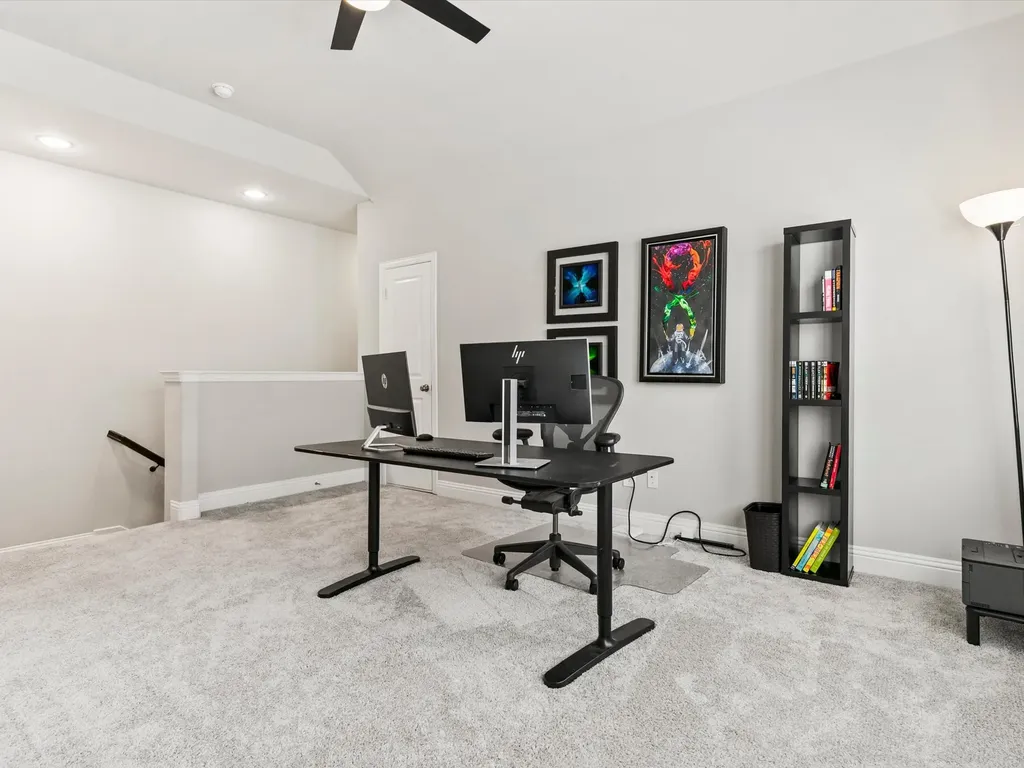 12767 Royal Oaks Lane Farmers Branch TX 75234