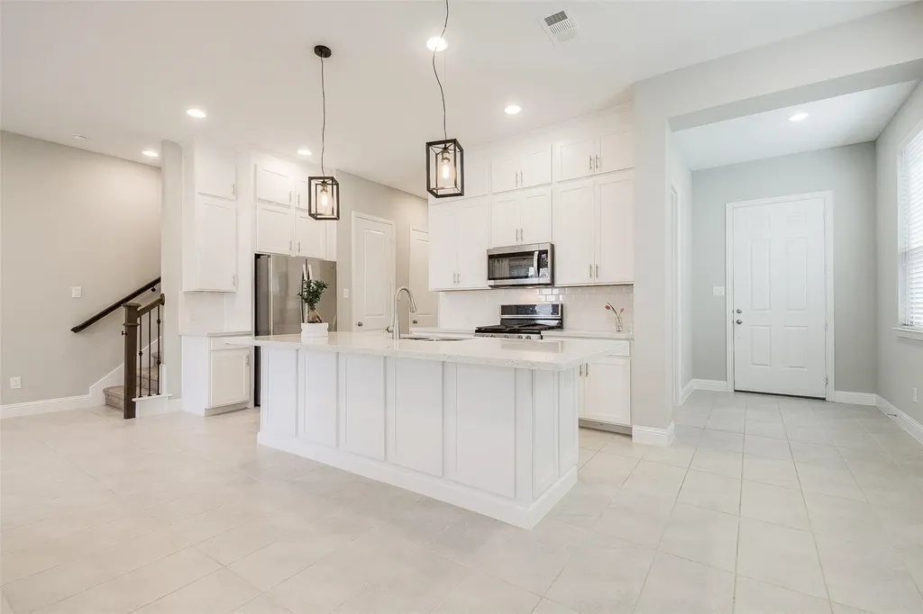 17753 Agave Lane Dallas TX 75252