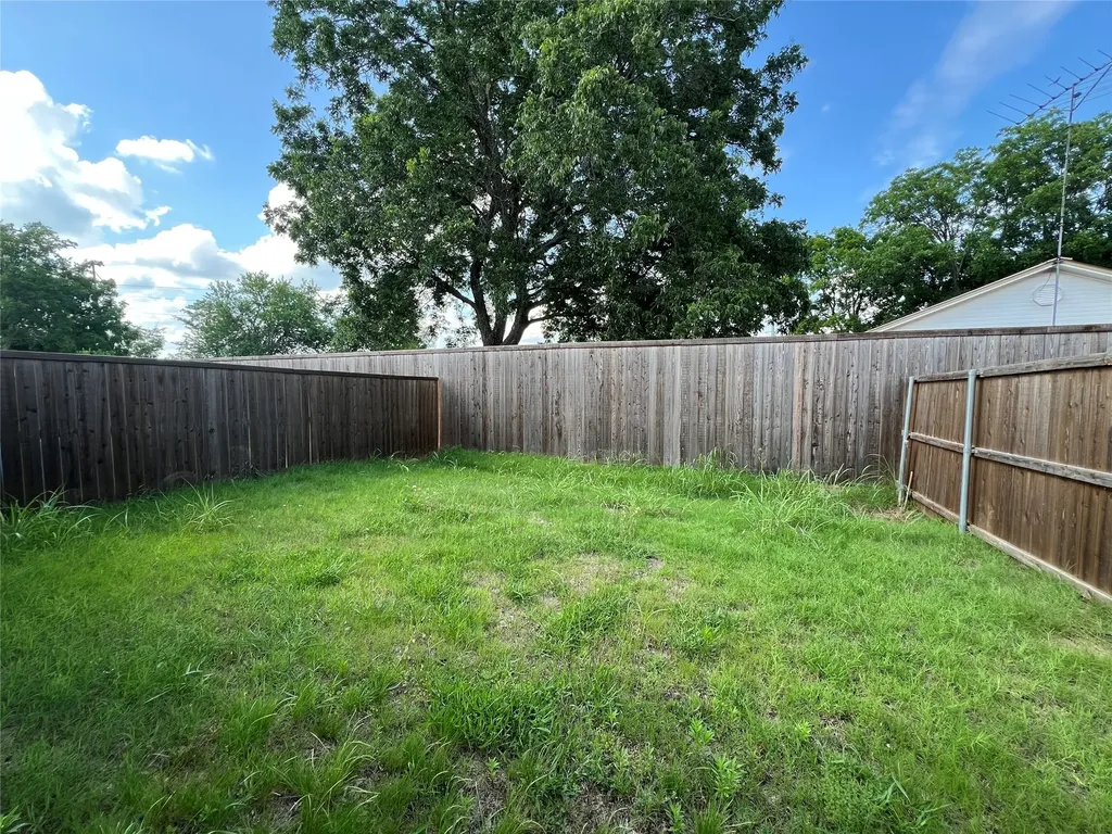2709 Ginger Court Sherman TX 75092
