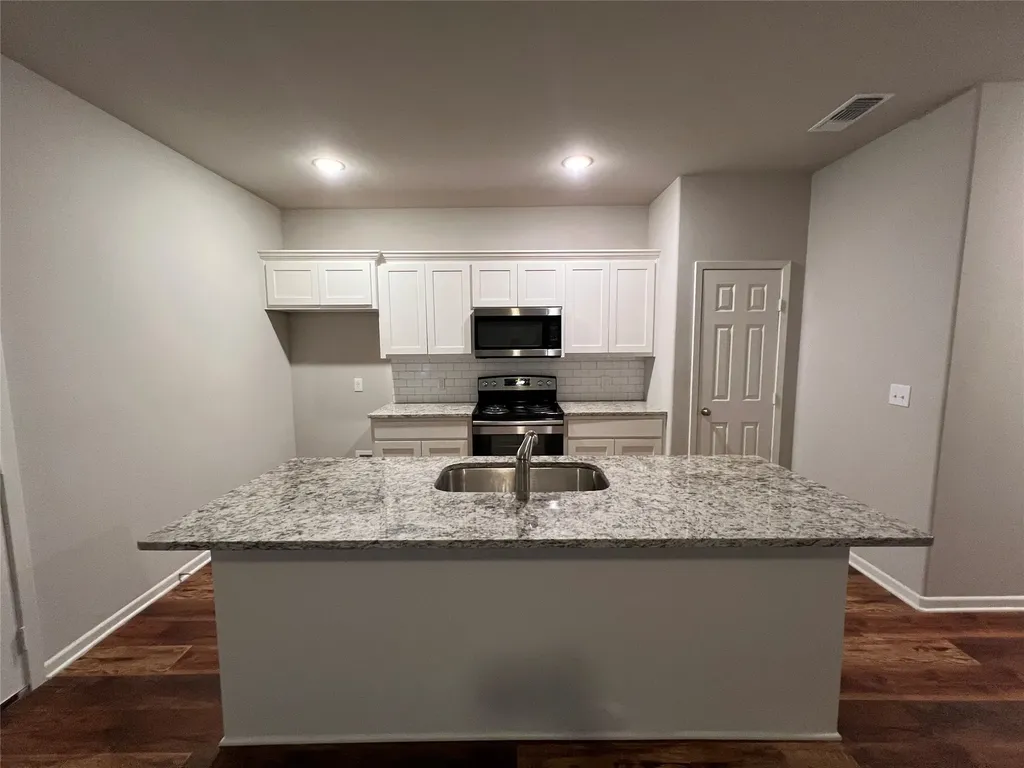 2709 Ginger Court Sherman TX 75092