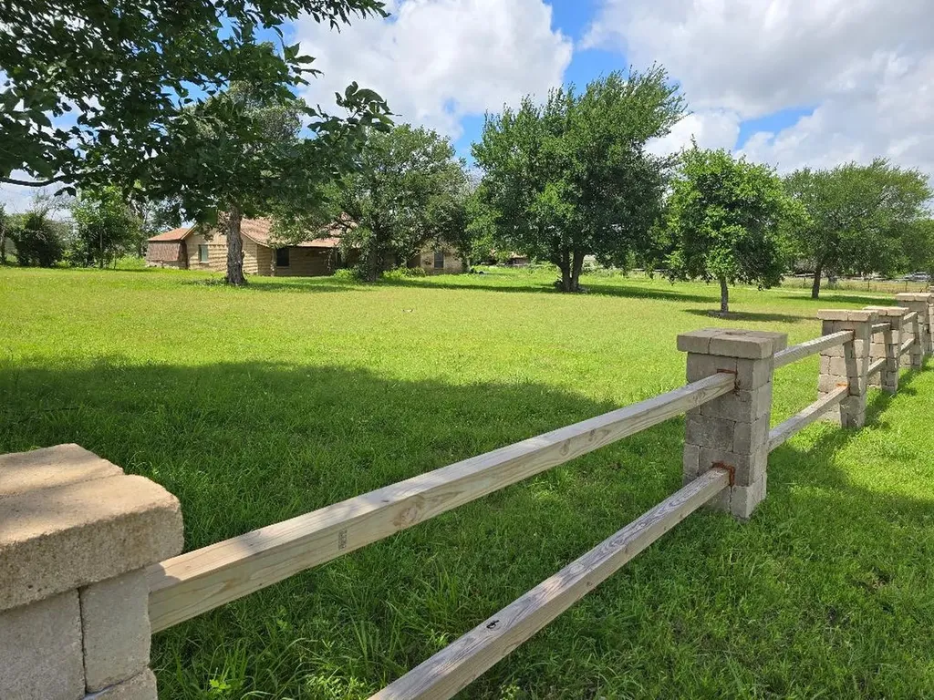1100 Creek Bend Lane Lucas TX 75002