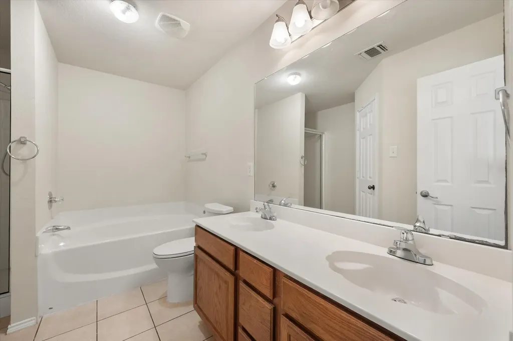 1405 Chase Trail Mansfield TX 76063