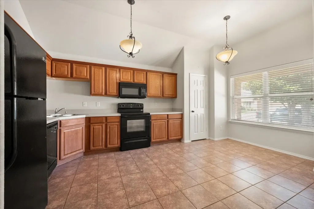 1405 Chase Trail Mansfield TX 76063