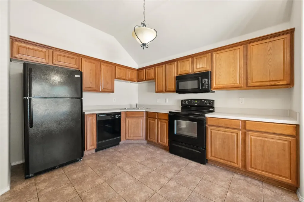 1405 Chase Trail Mansfield TX 76063