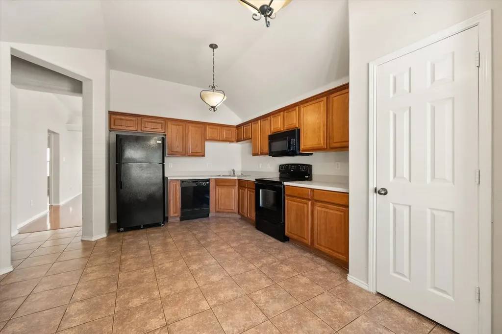 1405 Chase Trail Mansfield TX 76063