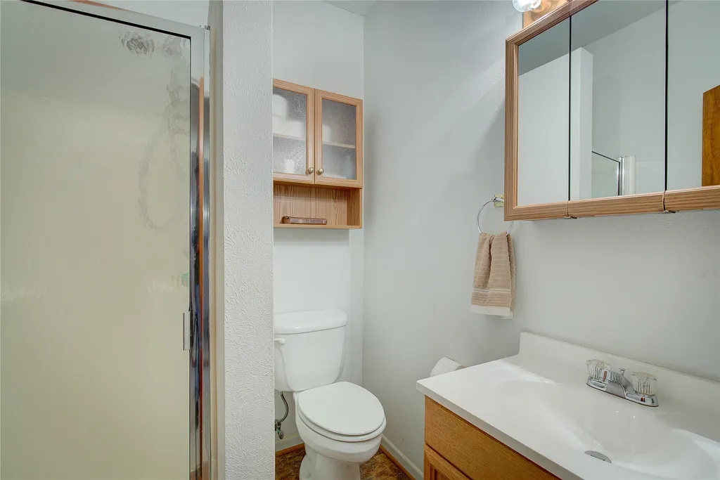 204 Garrett Avenue East Tawakoni TX 75472