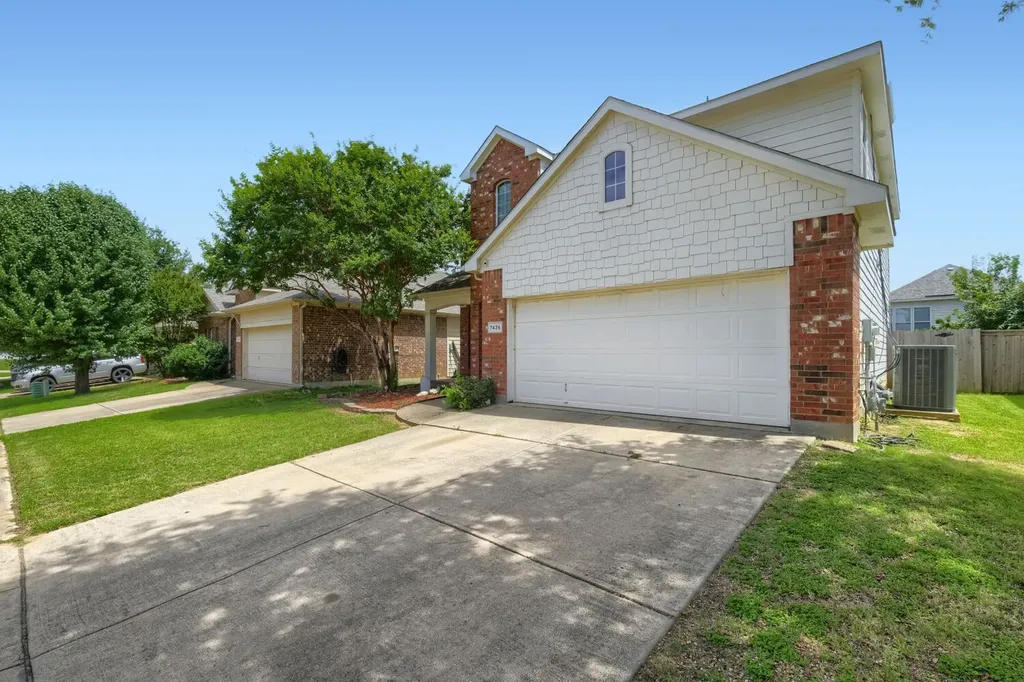 7436 Anderson Boulevard Fort Worth TX 76120