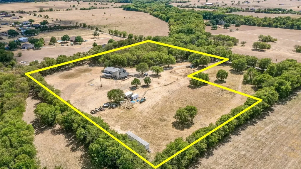 521 Bakers Branch Road Waxahachie TX 75167