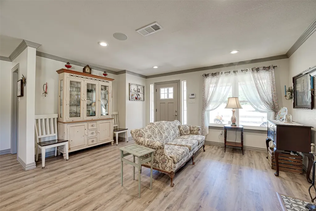 521 Bakers Branch Road Waxahachie TX 75167