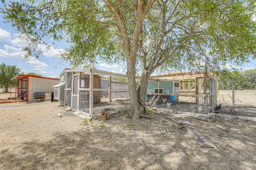 521 Bakers Branch Road Waxahachie TX 75167