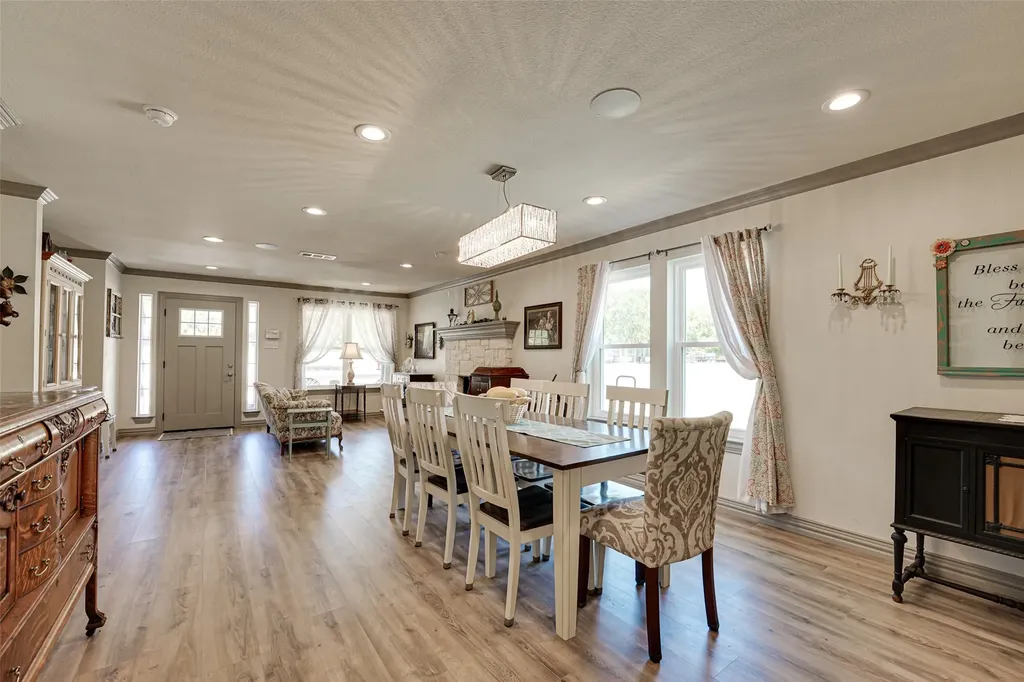 521 Bakers Branch Road Waxahachie TX 75167