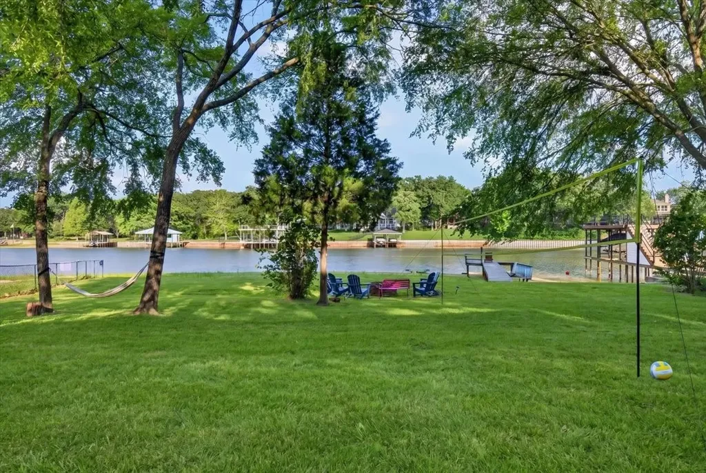 141 Little River Mabank TX 75156
