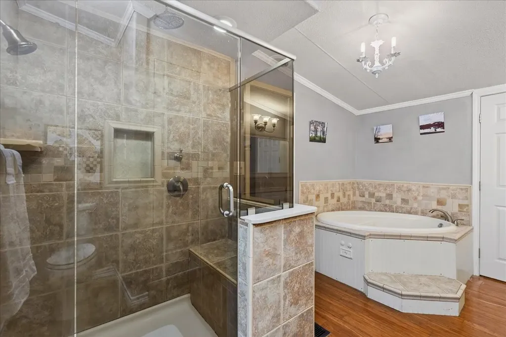 141 Little River Mabank TX 75156