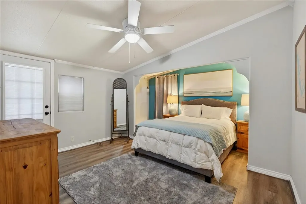 141 Little River Mabank TX 75156