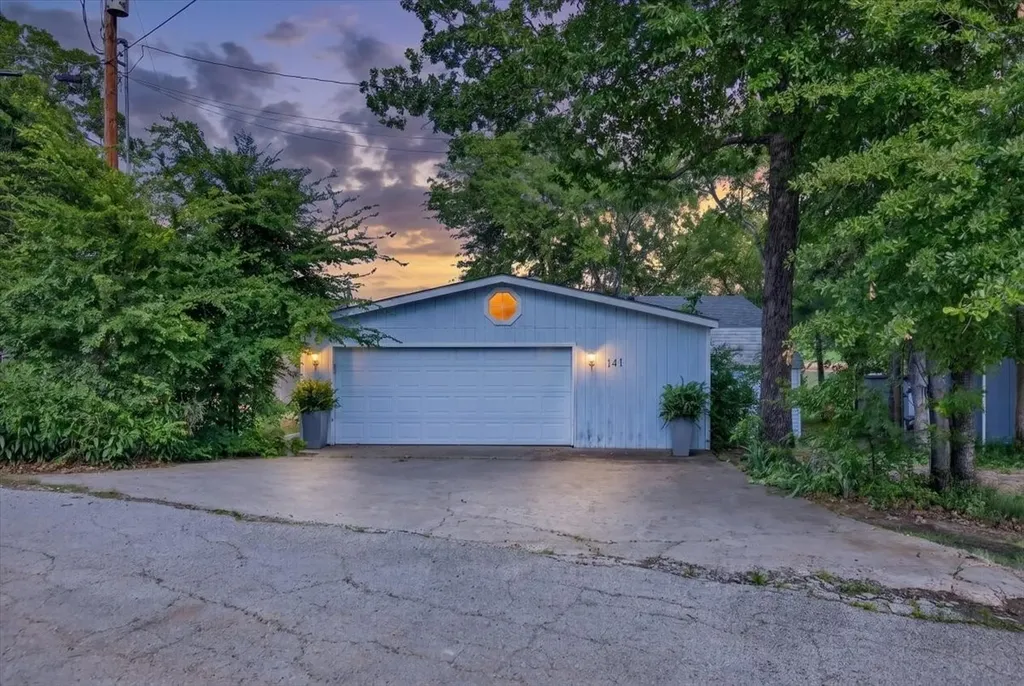 141 Little River Mabank TX 75156