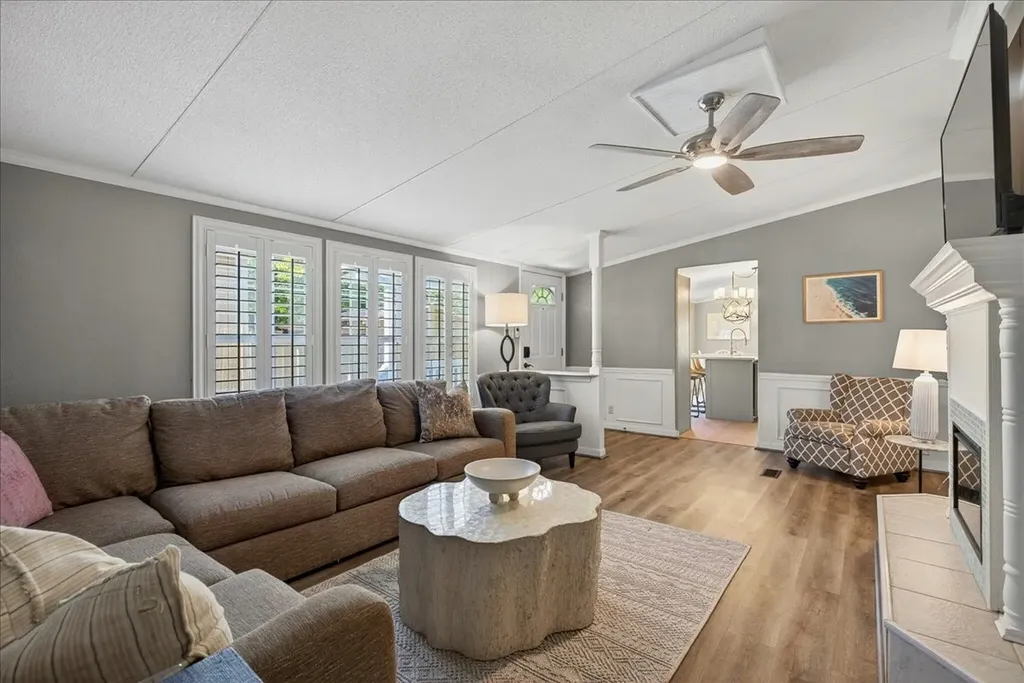 141 Little River Mabank TX 75156