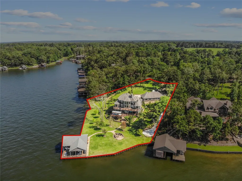 359 E El Dorado Scroggins TX 75480