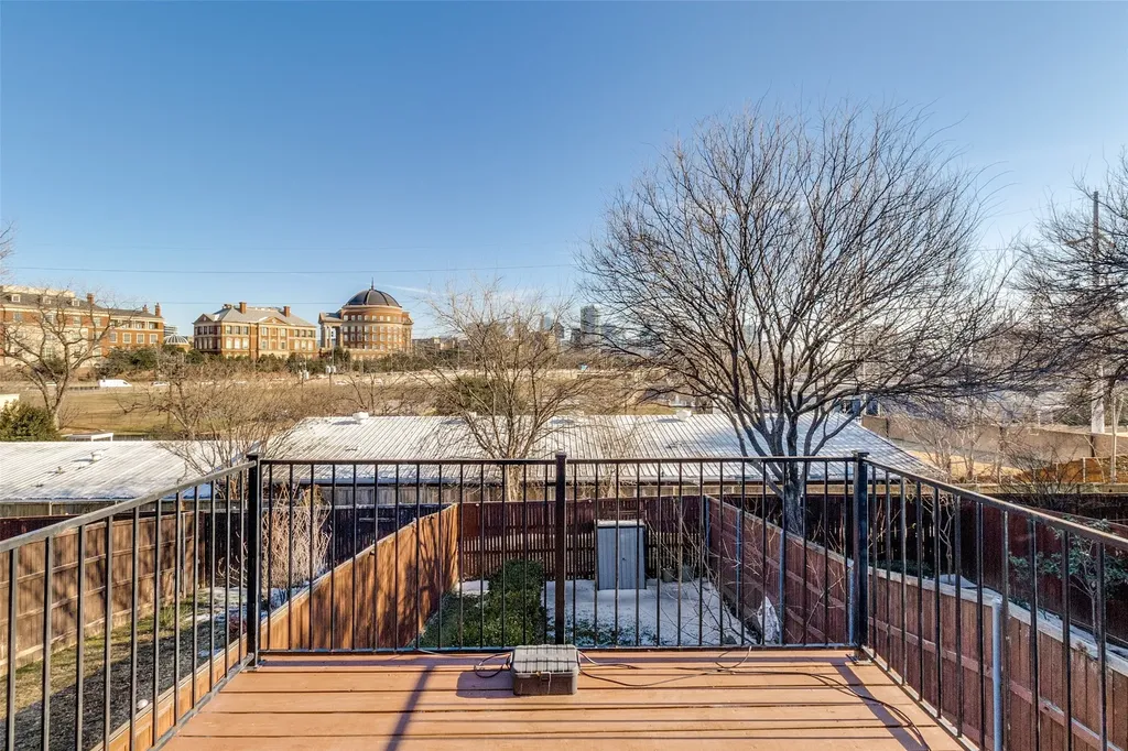 2328 Throckmorton Street Dallas TX 75219