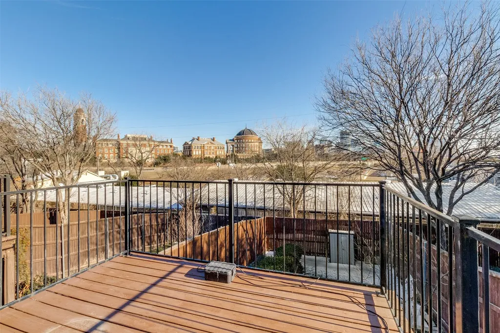 2328 Throckmorton Street Dallas TX 75219