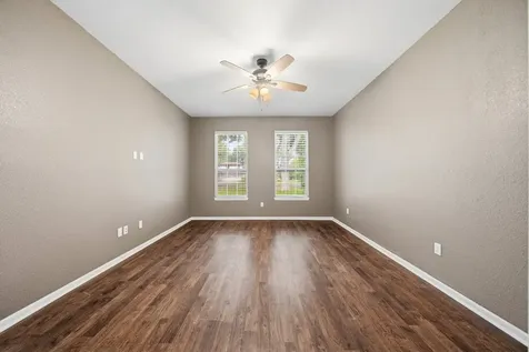 417 N Hamburg Street Bremond TX 76629