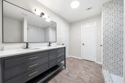 417 N Hamburg Street Bremond TX 76629