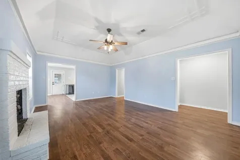 417 N Hamburg Street Bremond TX 76629