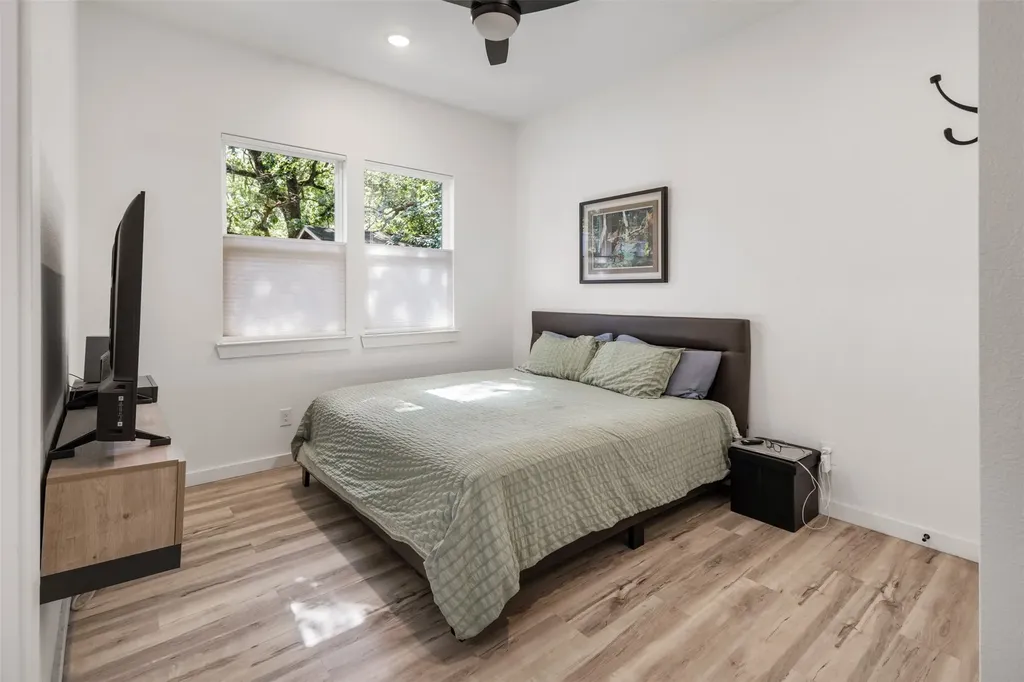 185 Barcelona Street Payne Springs TX 75156