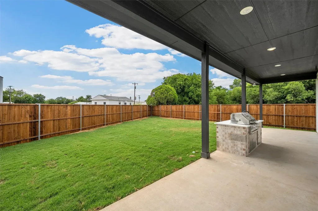 430 S Church Street Hillsboro TX 76645