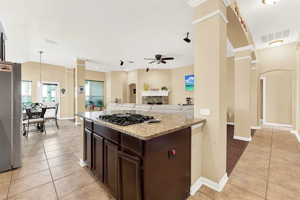512 Turnstone Drive Little Elm TX 75068