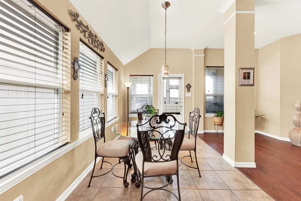 512 Turnstone Drive Little Elm TX 75068