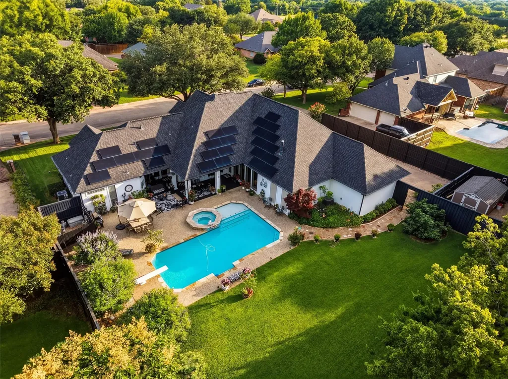 107 Nob Hill Lane Ovilla TX 75154