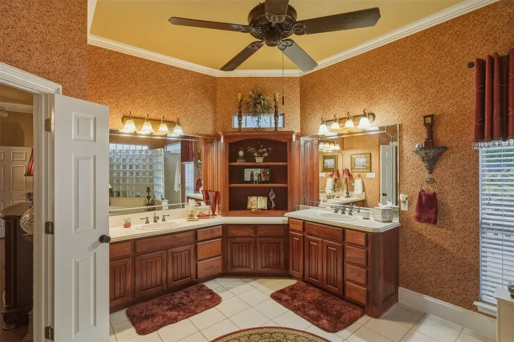 107 Nob Hill Lane Ovilla TX 75154