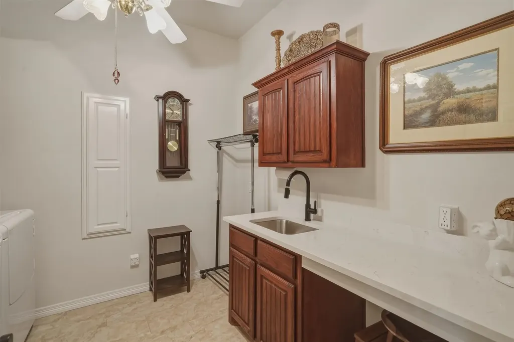 107 Nob Hill Lane Ovilla TX 75154