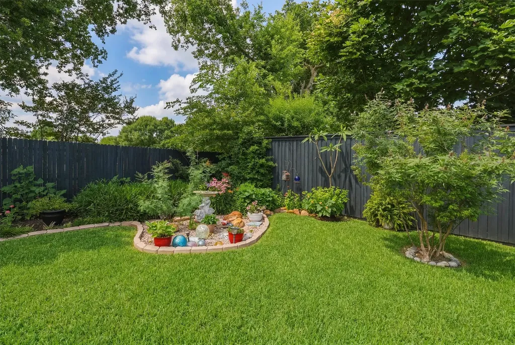 107 Nob Hill Lane Ovilla TX 75154