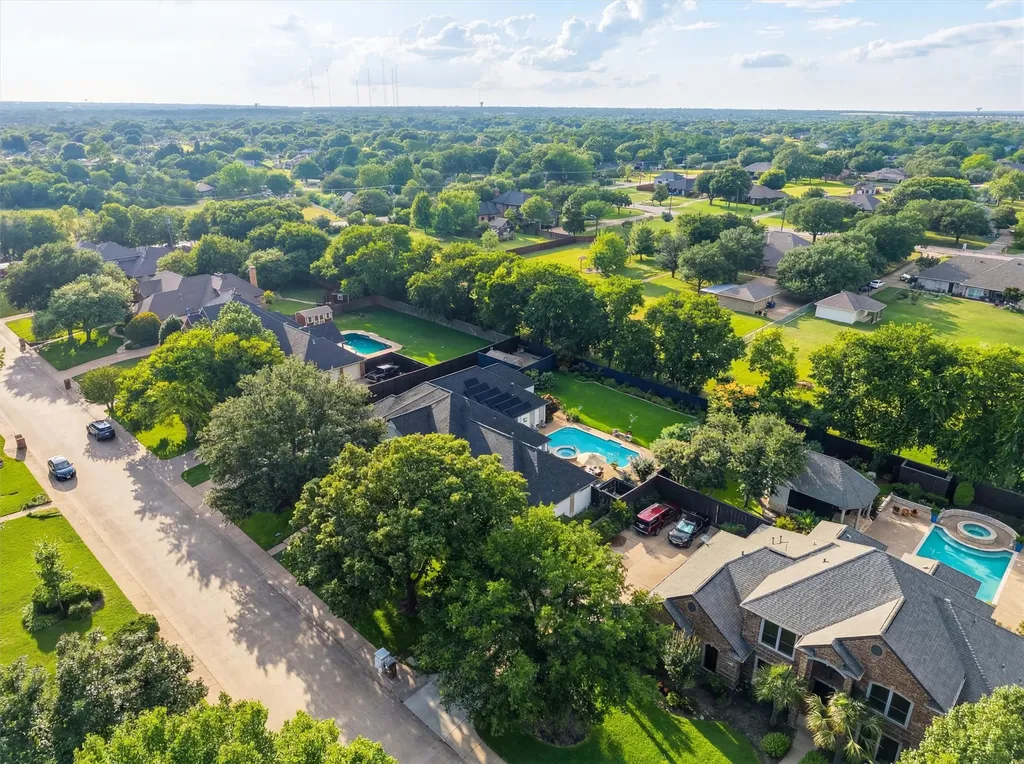 107 Nob Hill Lane Ovilla TX 75154