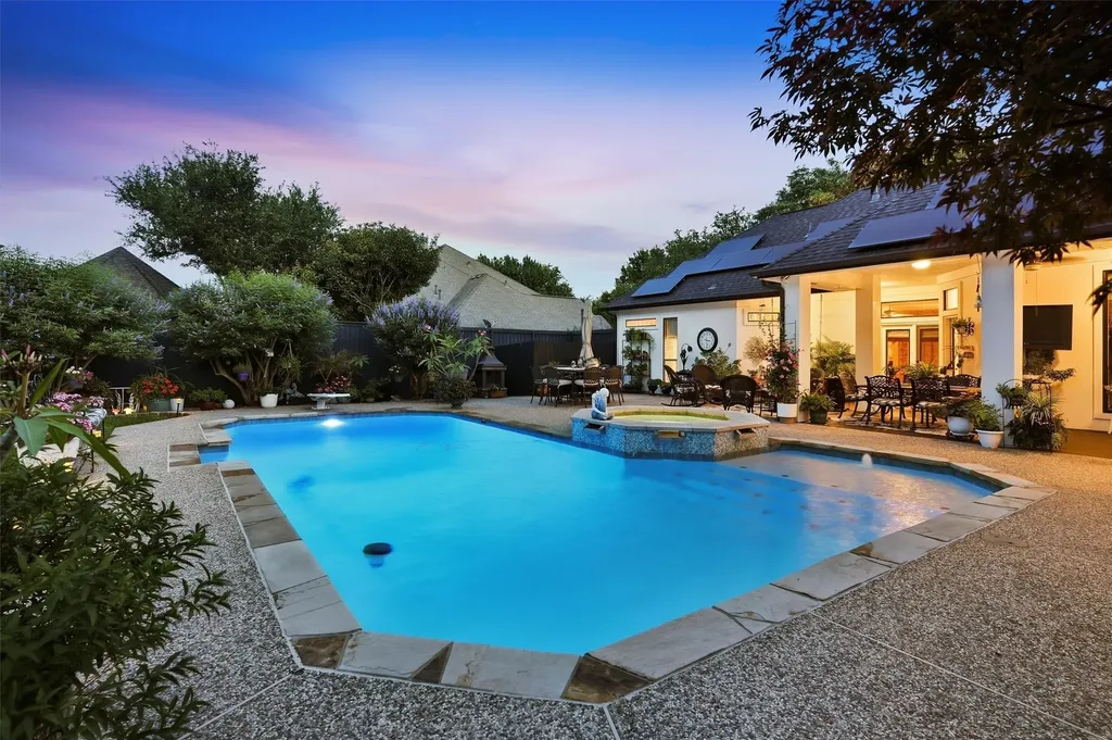107 Nob Hill Lane Ovilla TX 75154