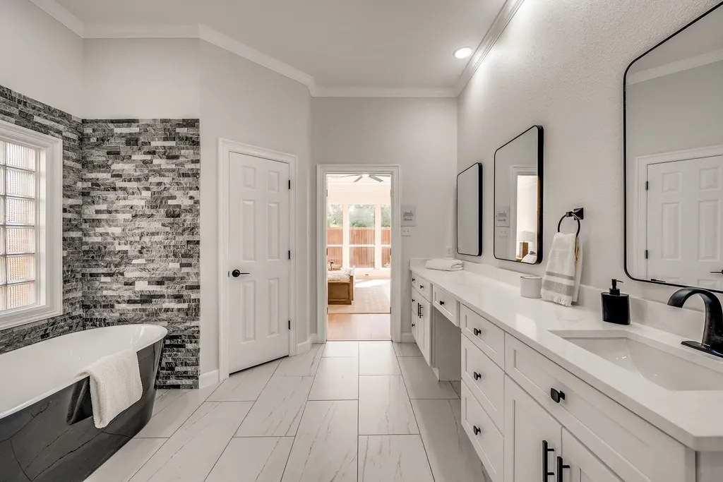 5852 Bridle Bend Court Plano TX 75093