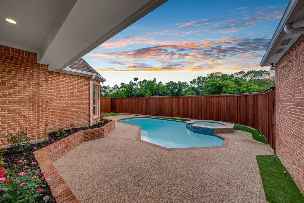 5852 Bridle Bend Court Plano TX 75093