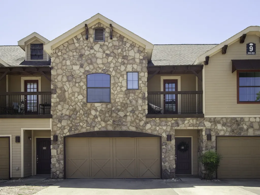 2410 S 2nd Street Waco TX 76706