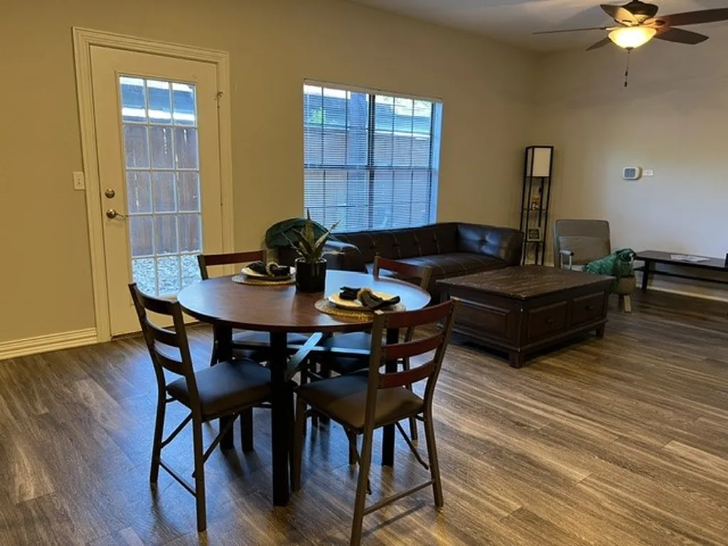 2410 S 2nd Street Waco TX 76706